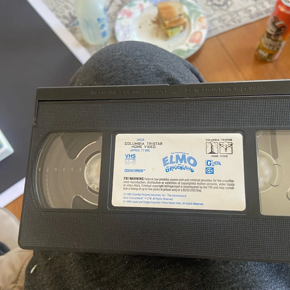 Source Unknown Elmo in Grouchland VHS Tape